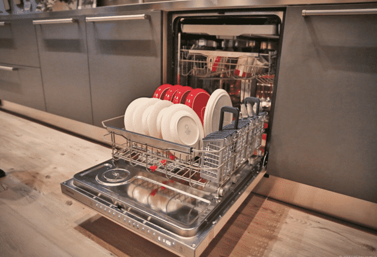 your-guide-to-loading-a-dishwasher