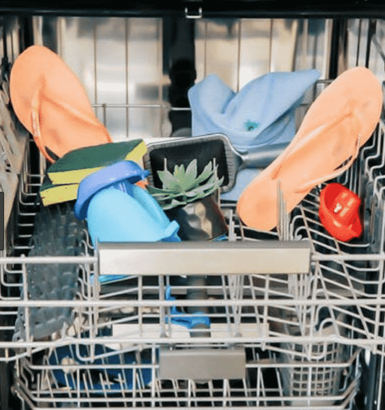 things-you-should-never-put-in-your-dishwasher-